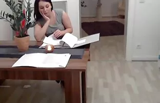 XXX Chloe black menangis saat kumpulan cerpen cinta romantis dewasa memanggang di dapur.