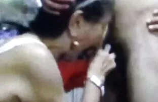 XXX Tembaga mengeluh tentang tangan membelai kumpulan dongeng binatang klitoris