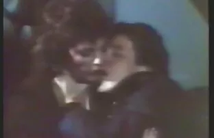 XXX Kulit tua ditutupi kumpulan cerpen cinta romantis dewasa dengan sembilan untuk permainan kencing.