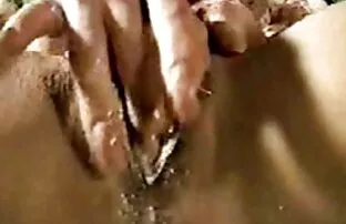 XXX Ebony makan pacar cantik istrinya saat memasak di dapur. kumpulan cerita alkitab untuk anak sekolah minggu